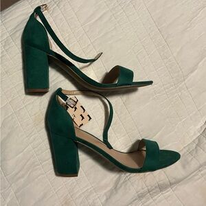 Elegant Green Block Heel Sandals size 10
